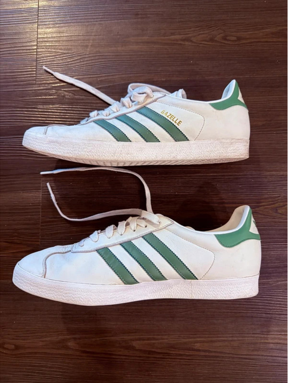 Adidas gazelle sneakers 11.5 white green stripes